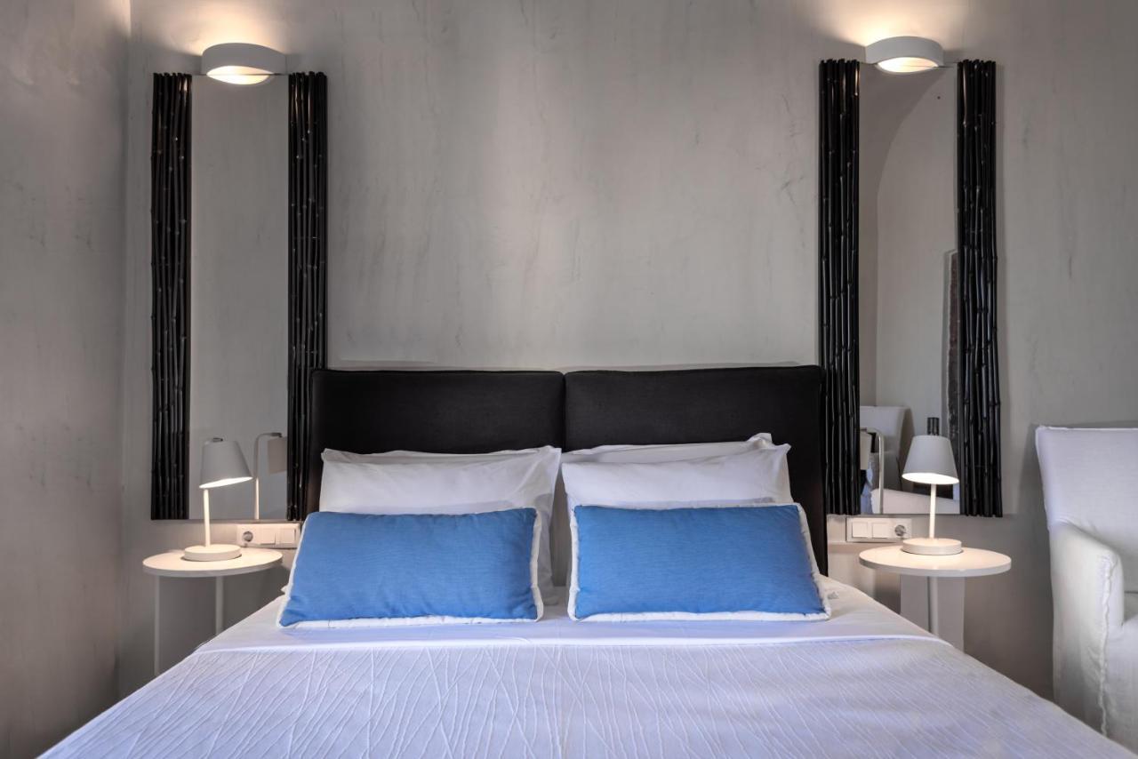 Mythical Blue Luxury Suites (Adults Only) Fira  Esterno foto