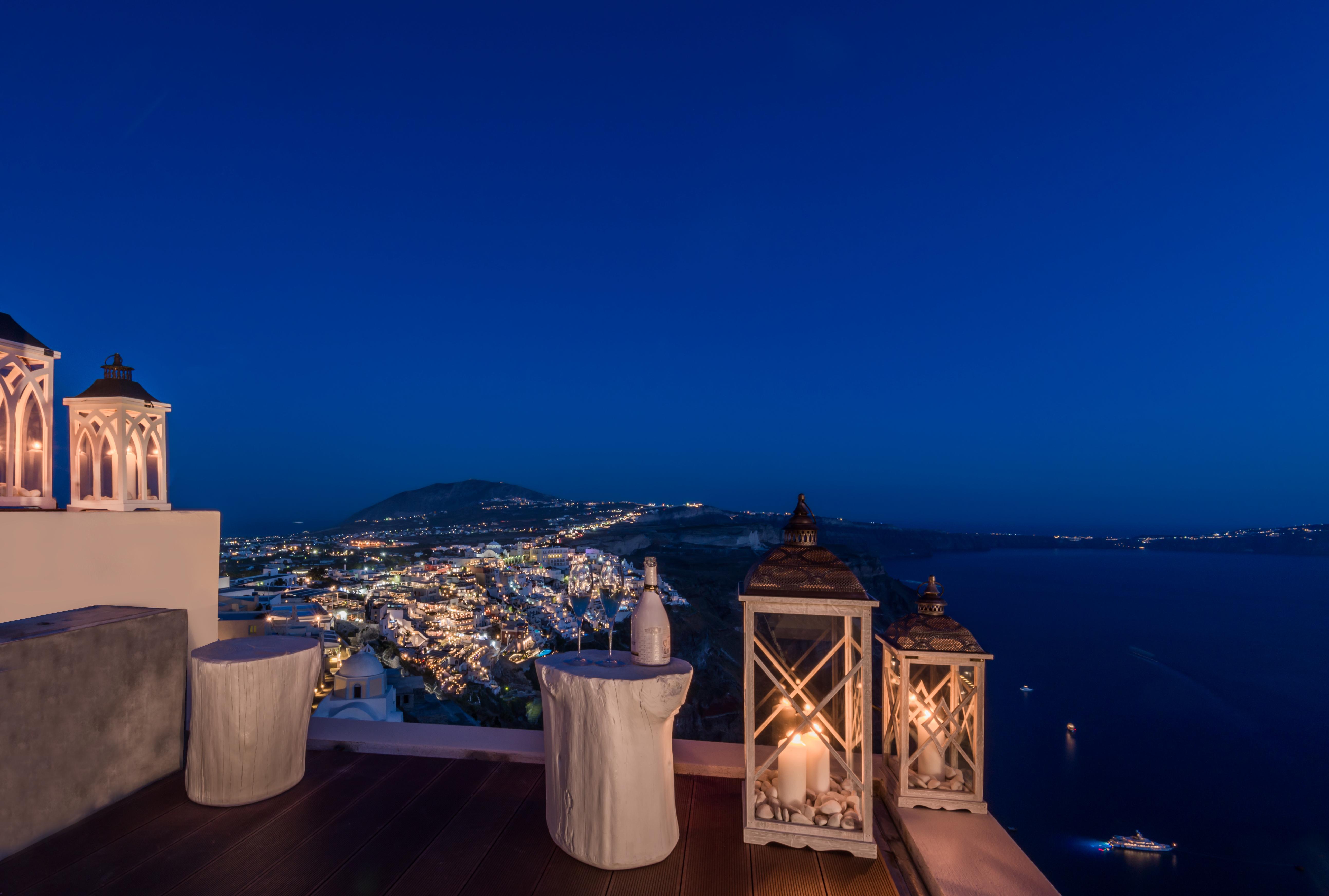 Mythical Blue Luxury Suites (Adults Only) Fira  Esterno foto